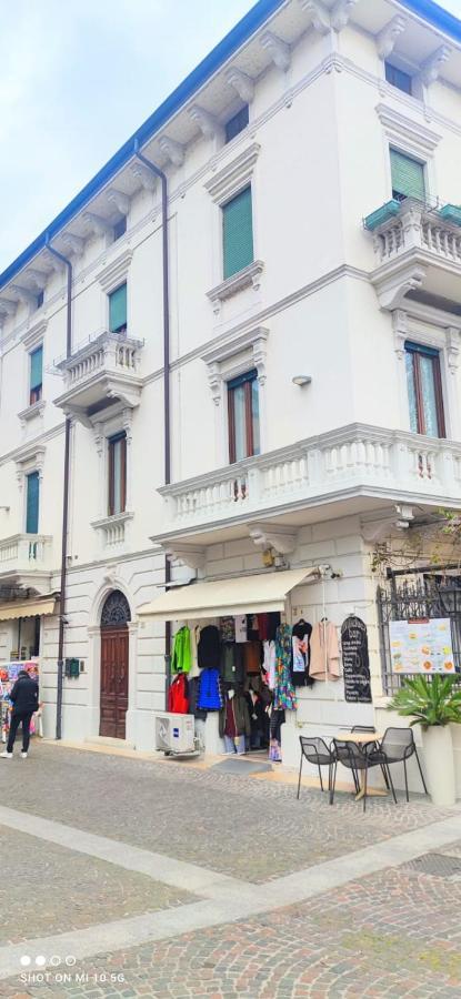 Residenza Porta Brescia Peschiera del Garda Exterior foto